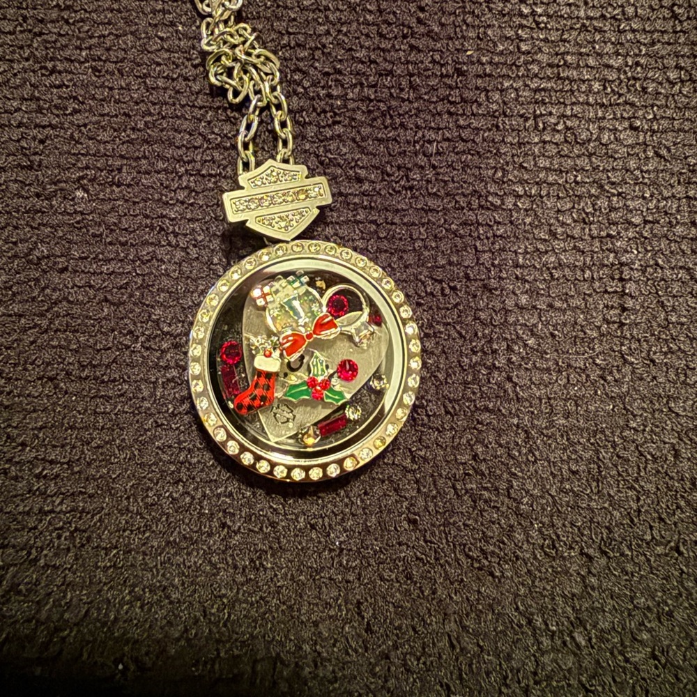 Harley-Davidson Silver Red Necklace with Pendant